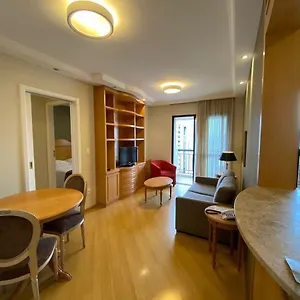 Flat Moema C/ Cozinha E Lavadora Uh104 São Paulo